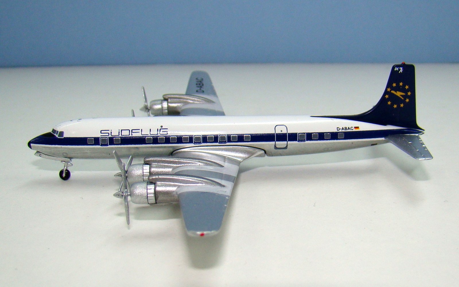 Südflug Douglas DC-7C D-ABAC Aeroclassics 1:400 Scale Model Airliner
