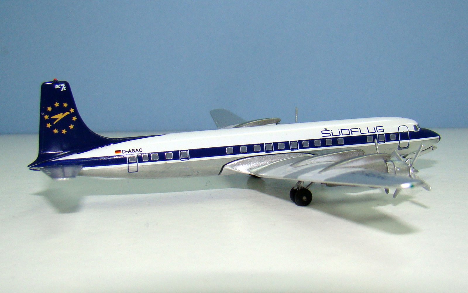 Südflug Douglas DC-7C D-ABAC Aeroclassics 1:400 Scale Model Airliner