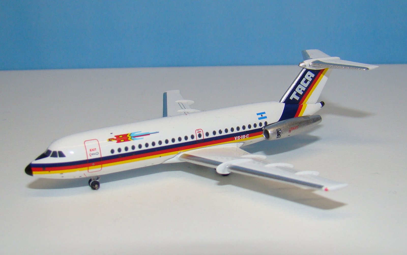 TACA International BAC One-Eleven 407 YS-18C Aeroclassics 1:400 Scale Model Airliner