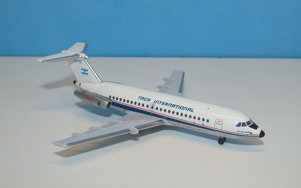 TACA International BAC One-Eleven 407 YS-17C Aeroclassics 1:400 Scale Model Airliner