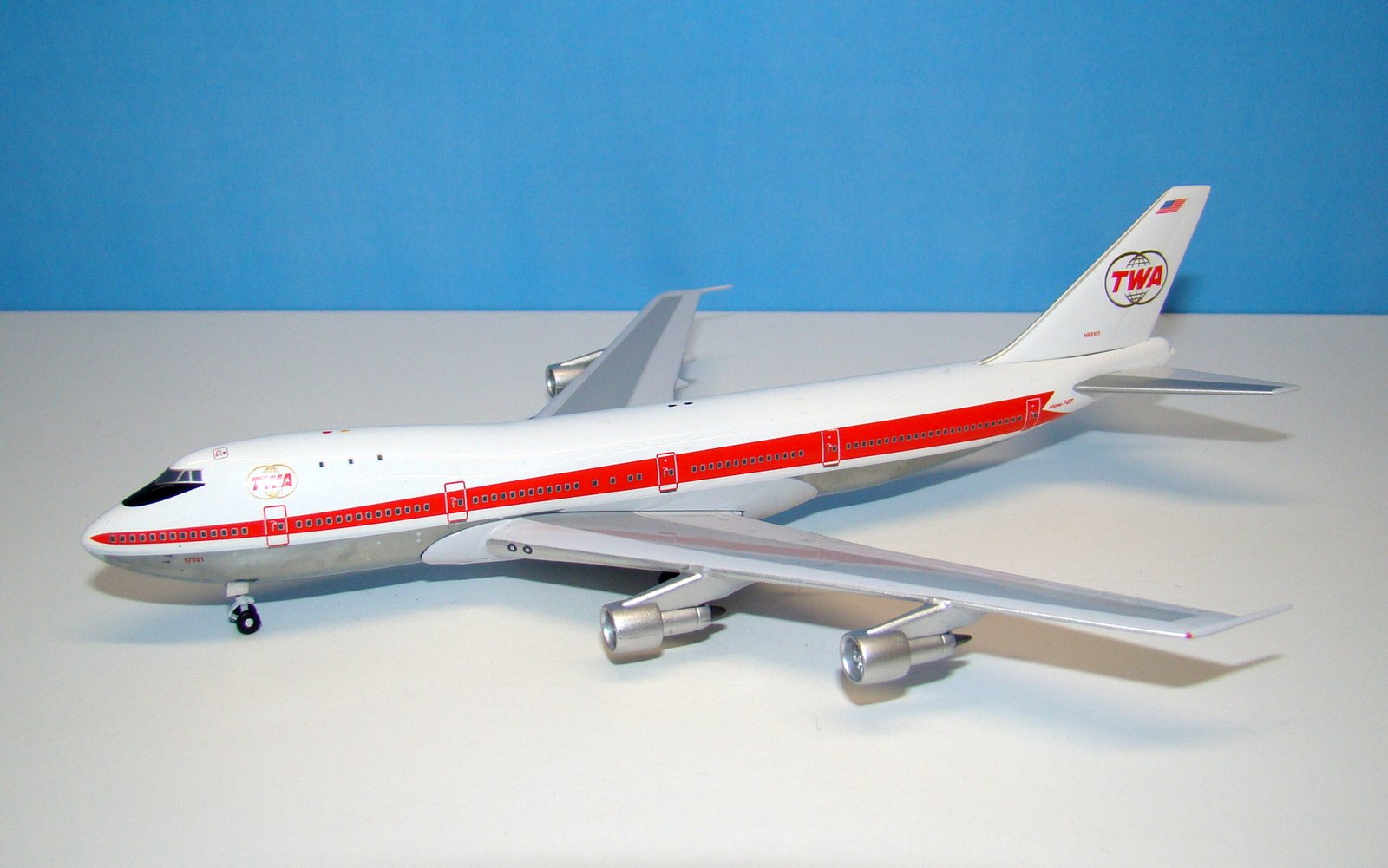 Trans World Airlines Boeing 747-131 N93101 Big Bird 1:400 Scale Model Airliner