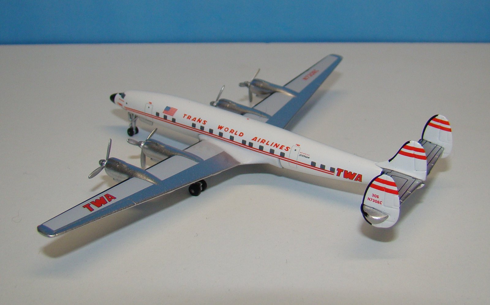 Trans World Airlines Lockheed L-1649A Starliner N7306C Aeroclassics 1:400 Scale Model Airliner