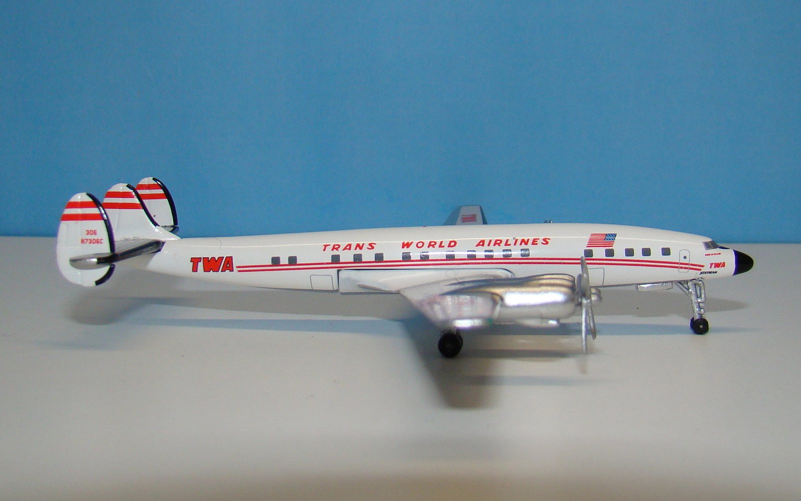 Trans World Airlines Lockheed L-1649A Starliner N7306C Aeroclassics 1:400 Scale Model Airliner