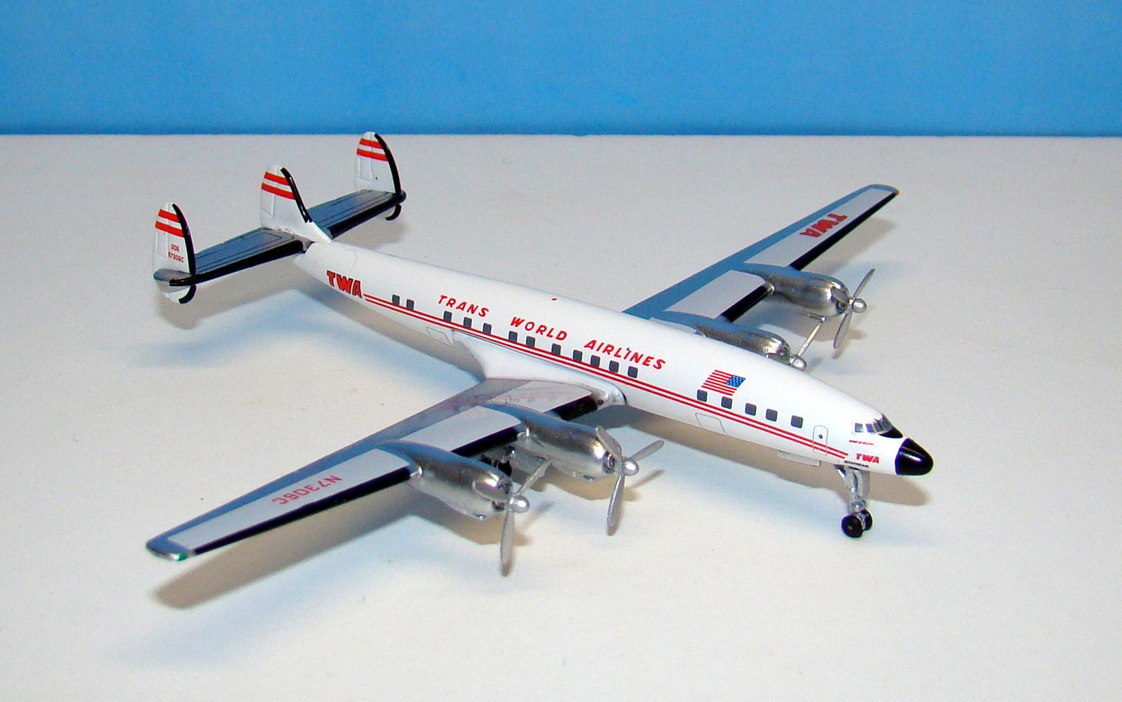 Trans World Airlines Lockheed L-1649A Starliner N7306C Aeroclassics 1:400 Scale Model Airliner