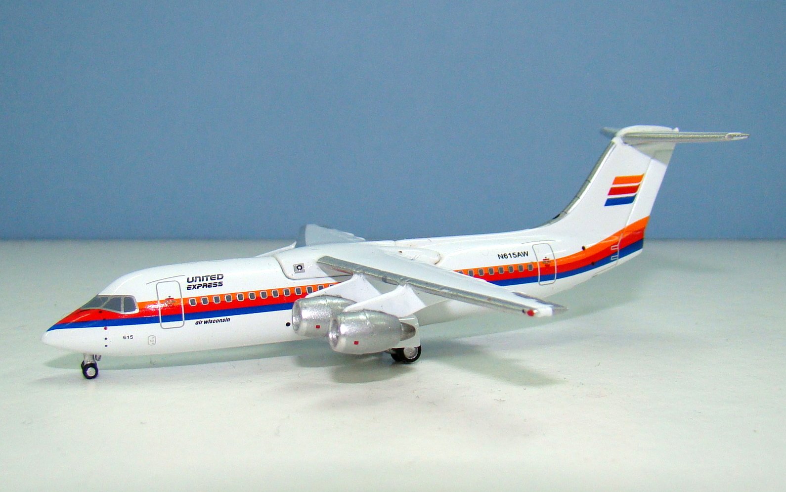 Air Wisconsin BAE 146-300 N615AW Jet-X 1:400 Scale Airliner