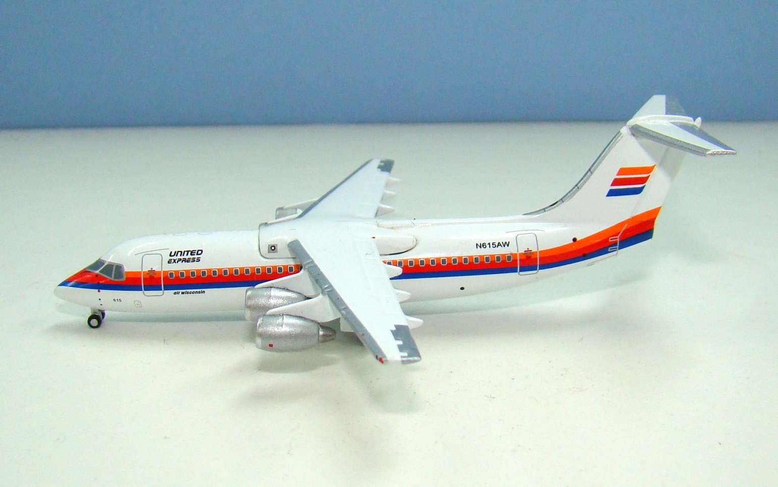 Air Wisconsin BAE 146-300 N615AW Jet-X 1:400 Scale Airliner