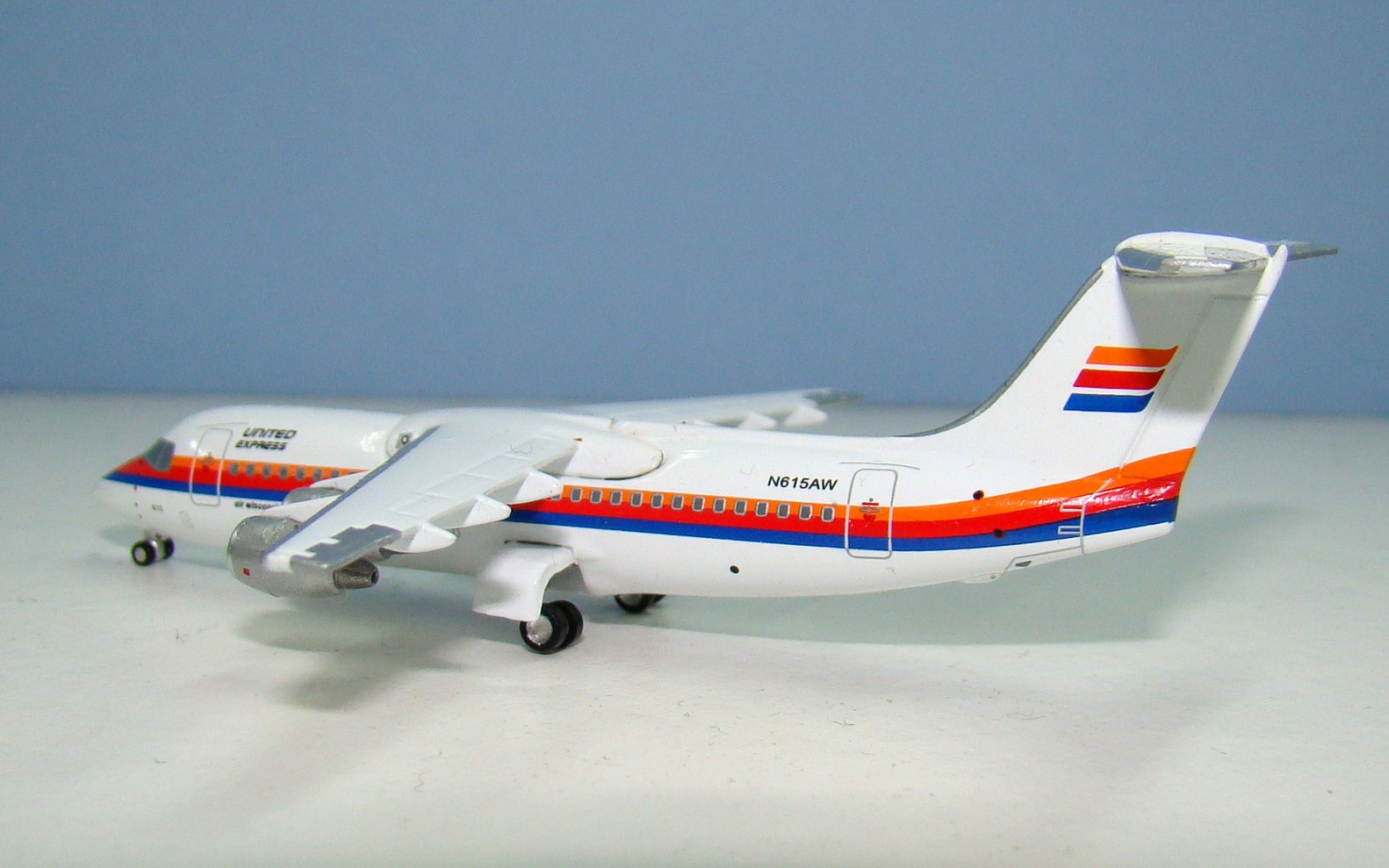 Air Wisconsin BAE 146-300 N615AW Jet-X 1:400 Scale Airliner