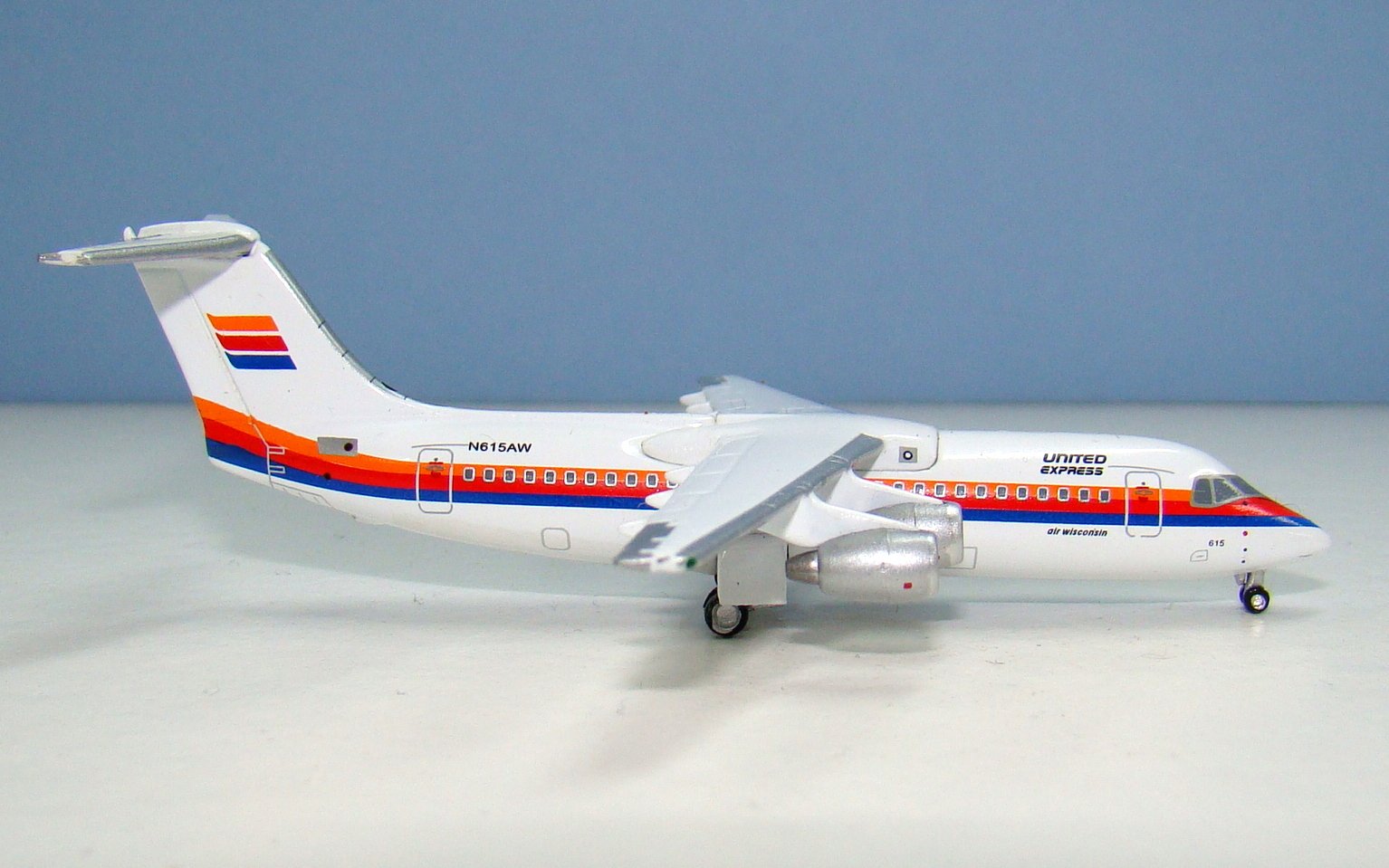 Air Wisconsin BAE 146-300 N615AW Jet-X 1:400 Scale Airliner