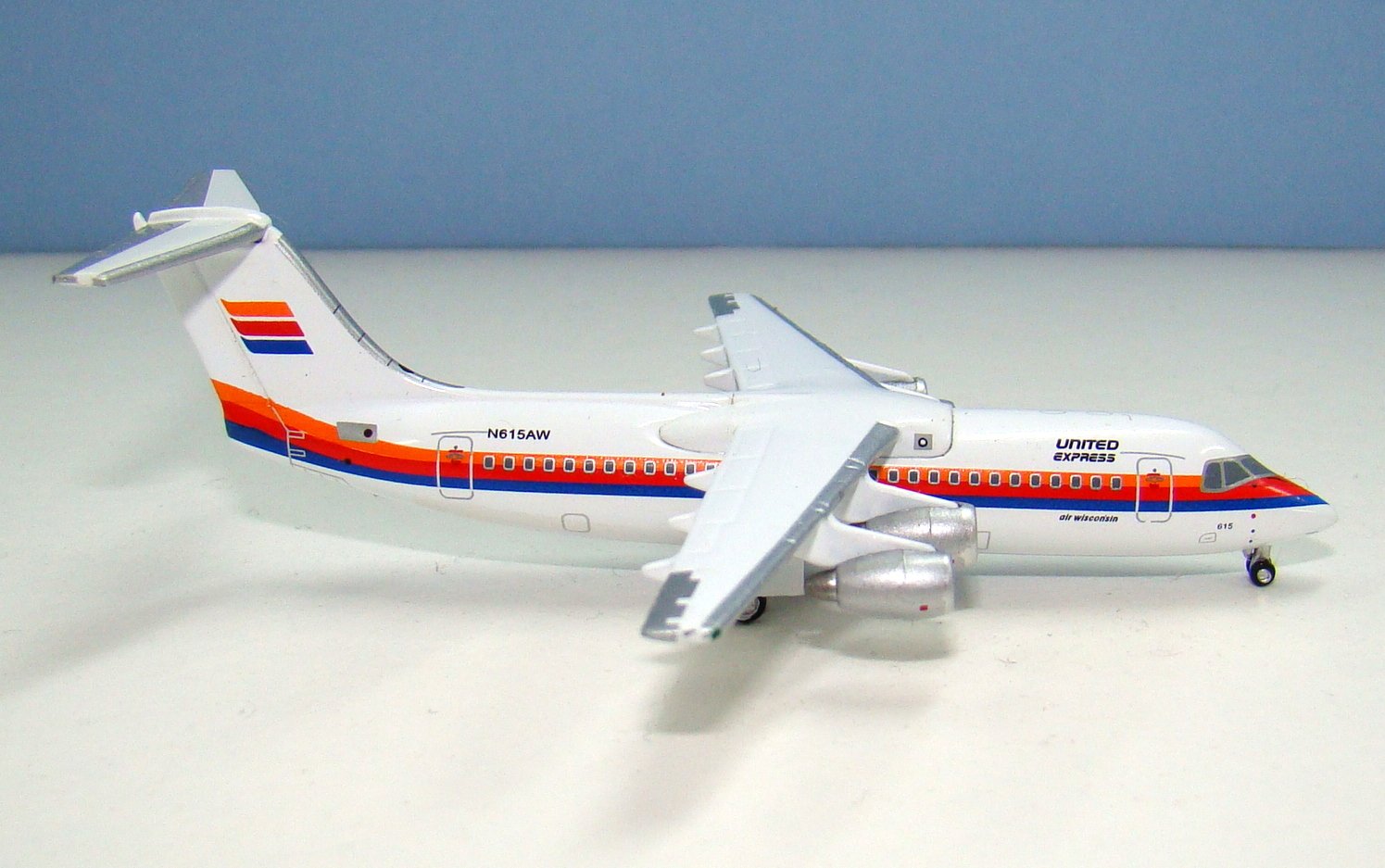 Air Wisconsin BAE 146-300 N615AW Jet-X 1:400 Scale Airliner