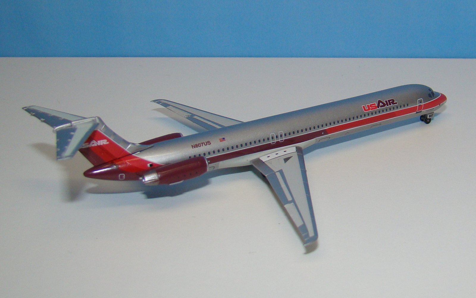 USAir McDonnell Douglas MD-80 N807US Dragon Wings 1:400 Scale Model Airliner