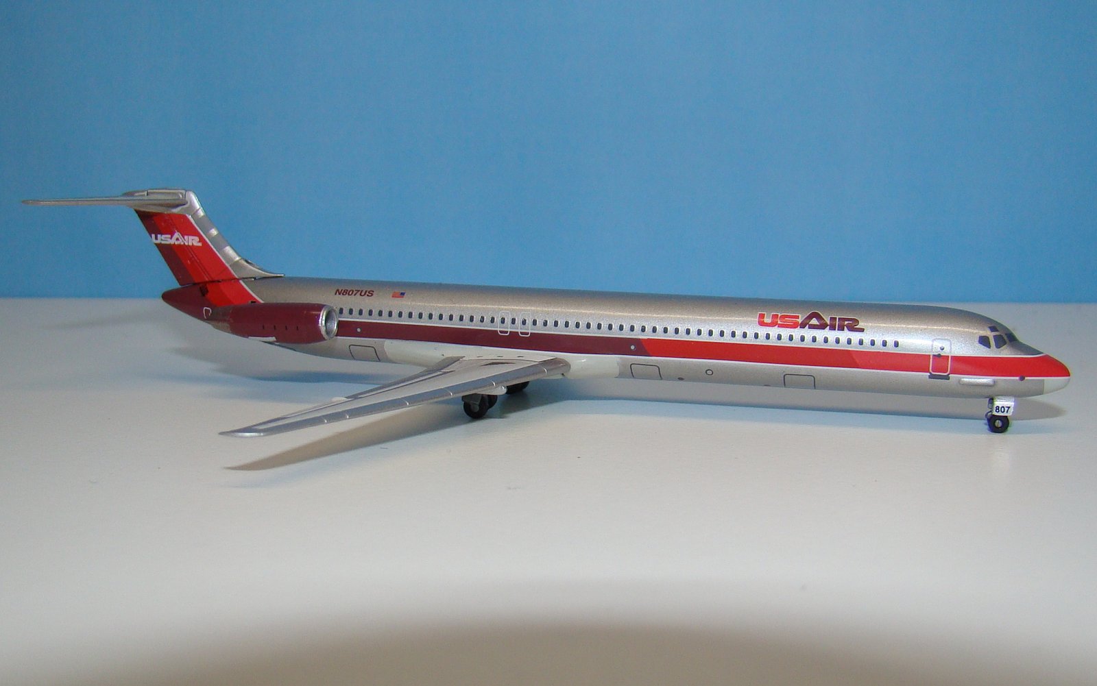USAir McDonnell Douglas MD-80 N807US Dragon Wings 1:400 Scale Model Airliner