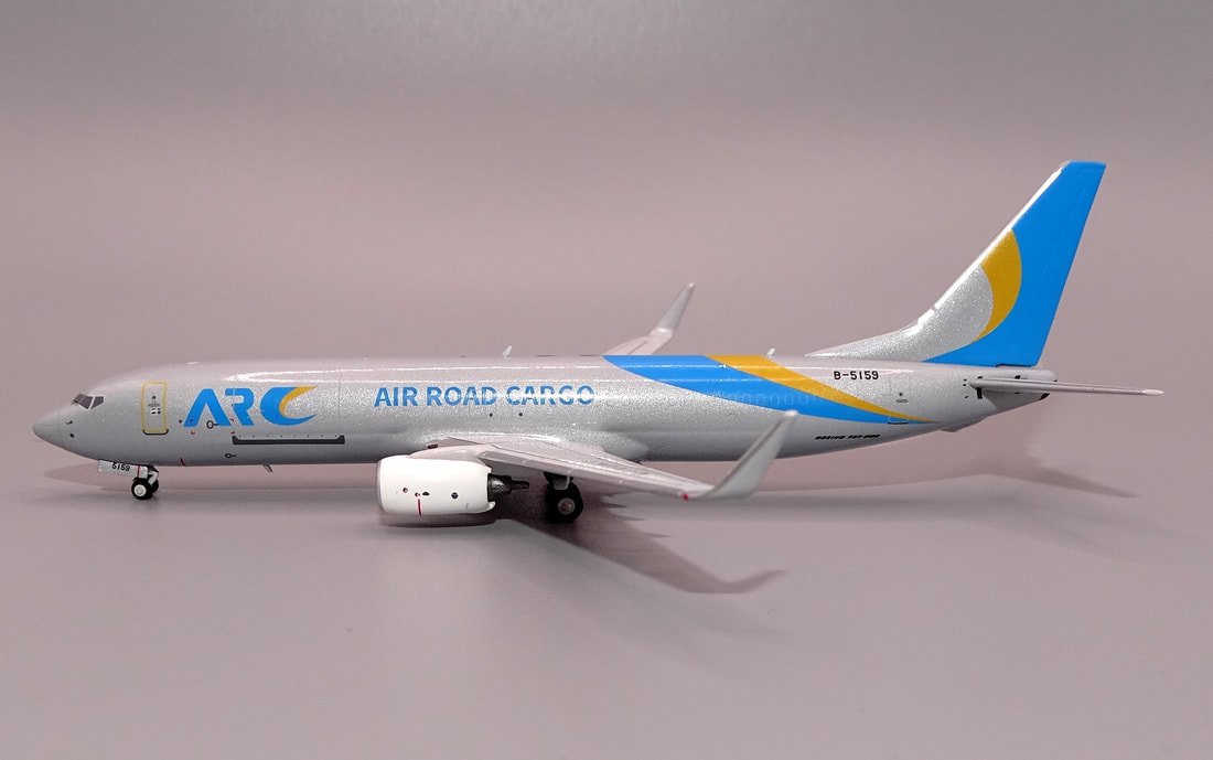 Air Road Cargo Boeing 737-800(BCF) B-5159 1:400 Scale by NG Models