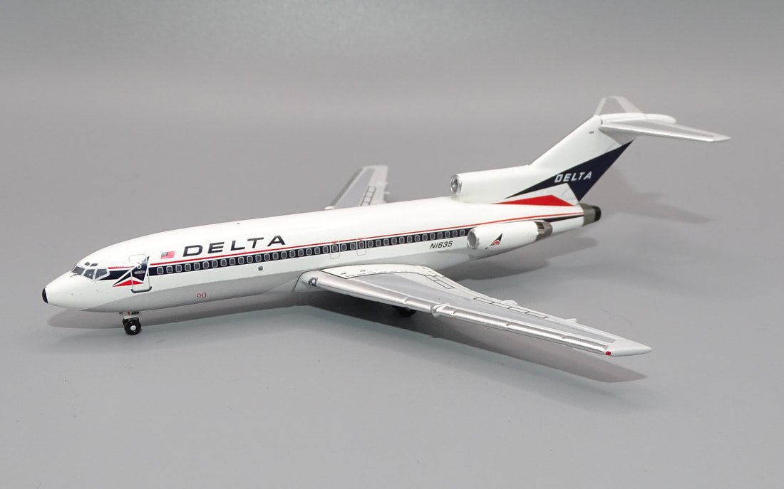 Delta Air Lines Boeing 727-95 N1635 AURORA 1:400 Scale Model