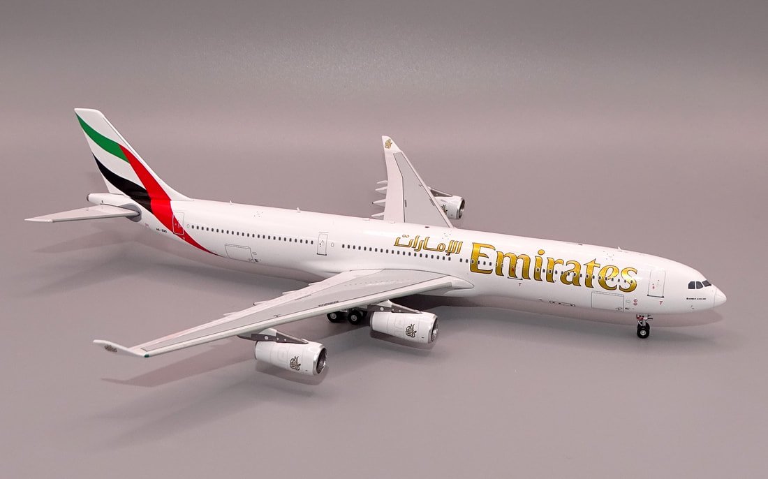 Emirates A340-300 A6-ERS by Aviation400 1:400 Scale