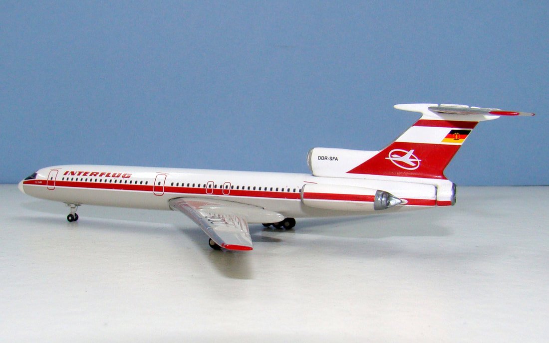 East German Air Force Tupolev Tu-154M DDR-SFA by Phoenix 1:400 Scale