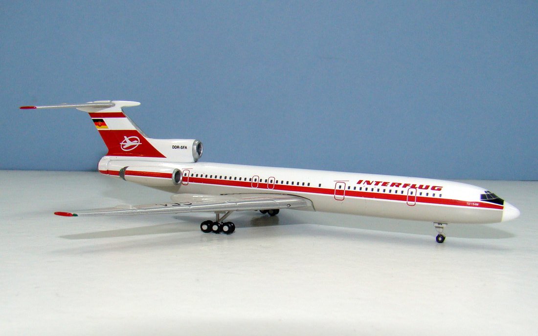 East German Air Force Tupolev Tu-154M DDR-SFA by Phoenix 1:400 Scale