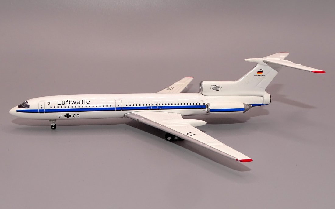 Luftwaffe Open Skies Tupolev Tu-154M-ON 11+02 by Tucano Line 1:400 Scale
