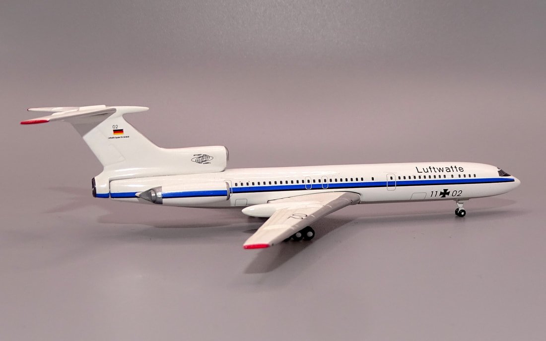 Luftwaffe Open Skies Tupolev Tu-154M-ON 11+02 by Tucano Line 1:400 Scale