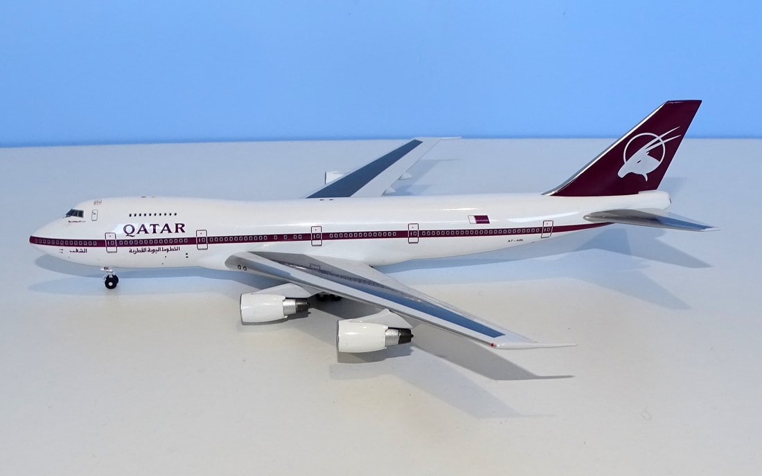 Qatar Airways Boeing 747SR-81 A7-ABL Aviation400 1:400 Scale Model
