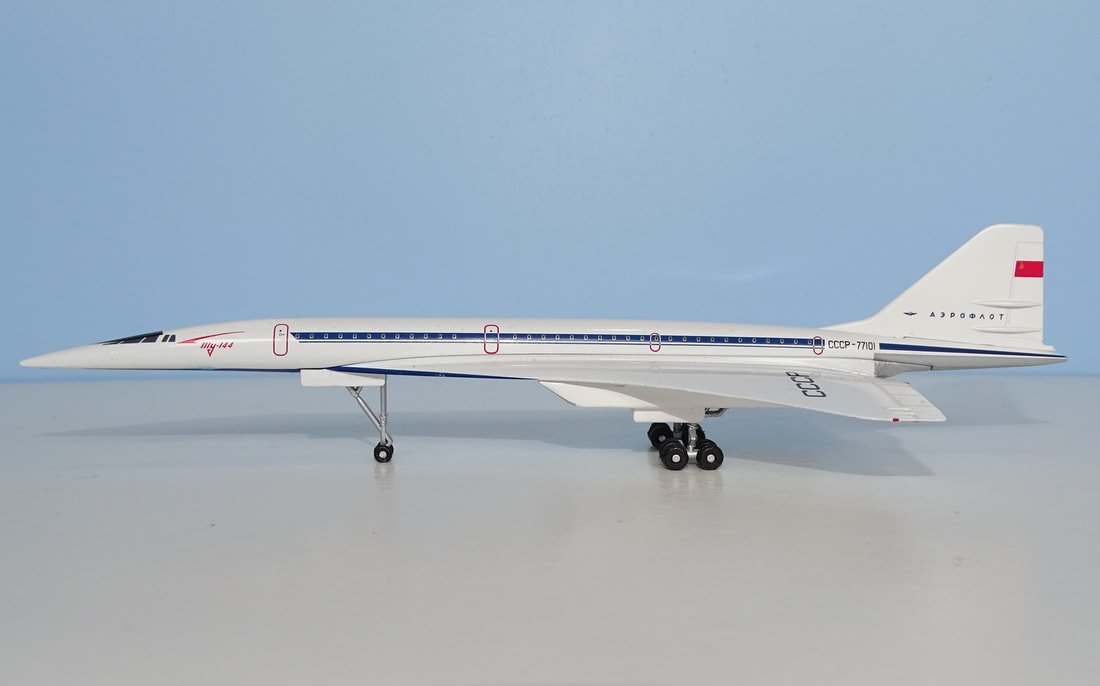 Tupolev Tu-144S Prototype CCCP-77101 - Herpa 1:400 Scale