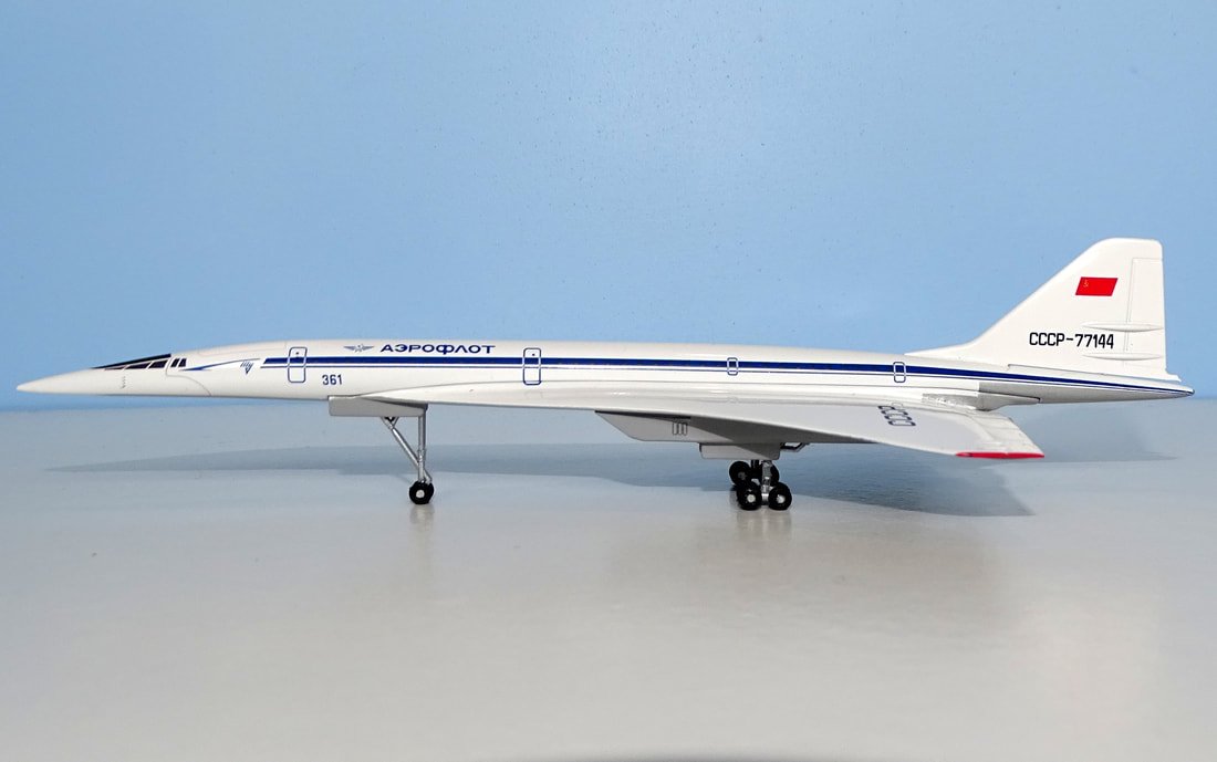 Tupolev Tu-144S CCCP-77144 - Herpa 1:400 Scale