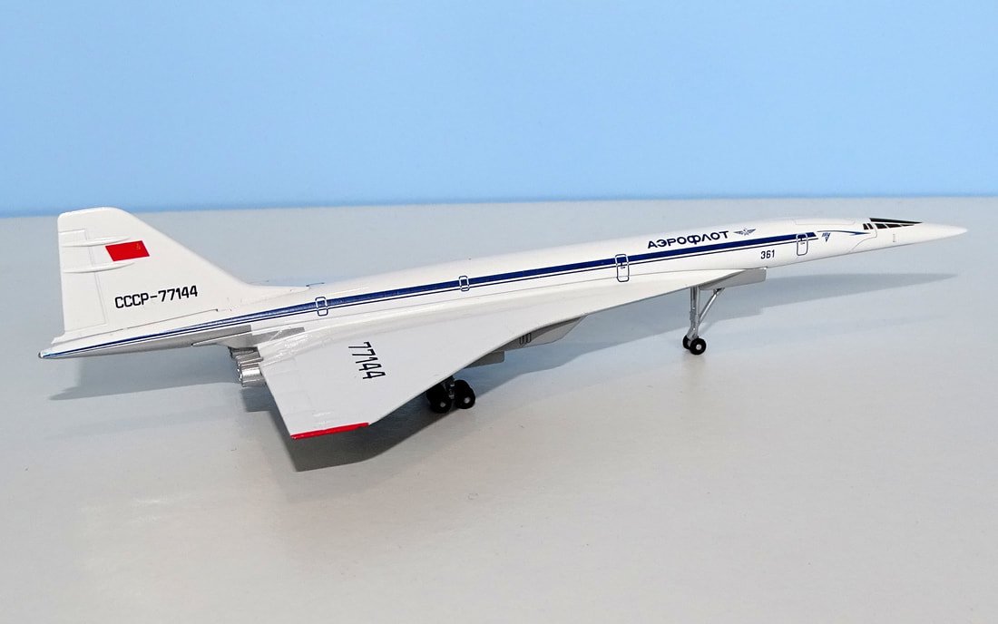 Tupolev Tu-144S CCCP-77144 - Herpa 1:400 Scale