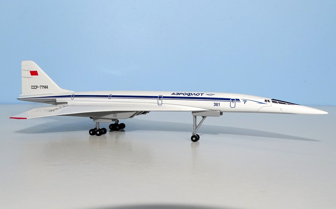Tupolev Tu-144S CCCP-77144 - Herpa 1:400 Scale