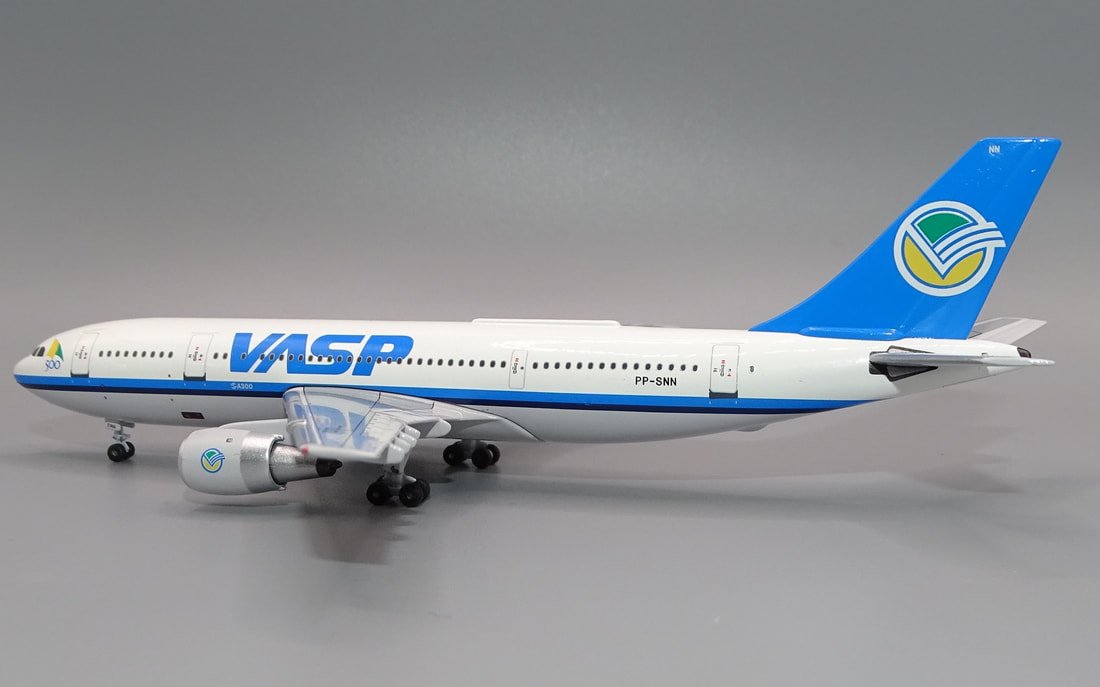 VASP Airbus A300B2-203 PP-SNN Aeroclassics 1:400 Scale Model Airliner
