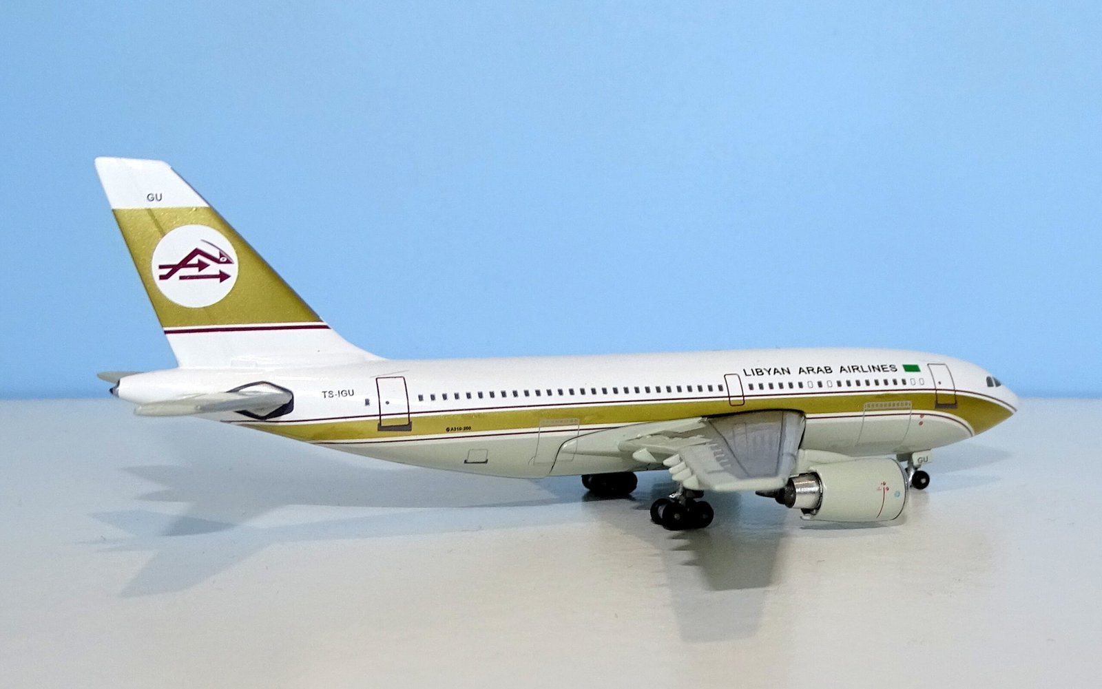 Jet-X Airbus A310 Mould in 400 scale