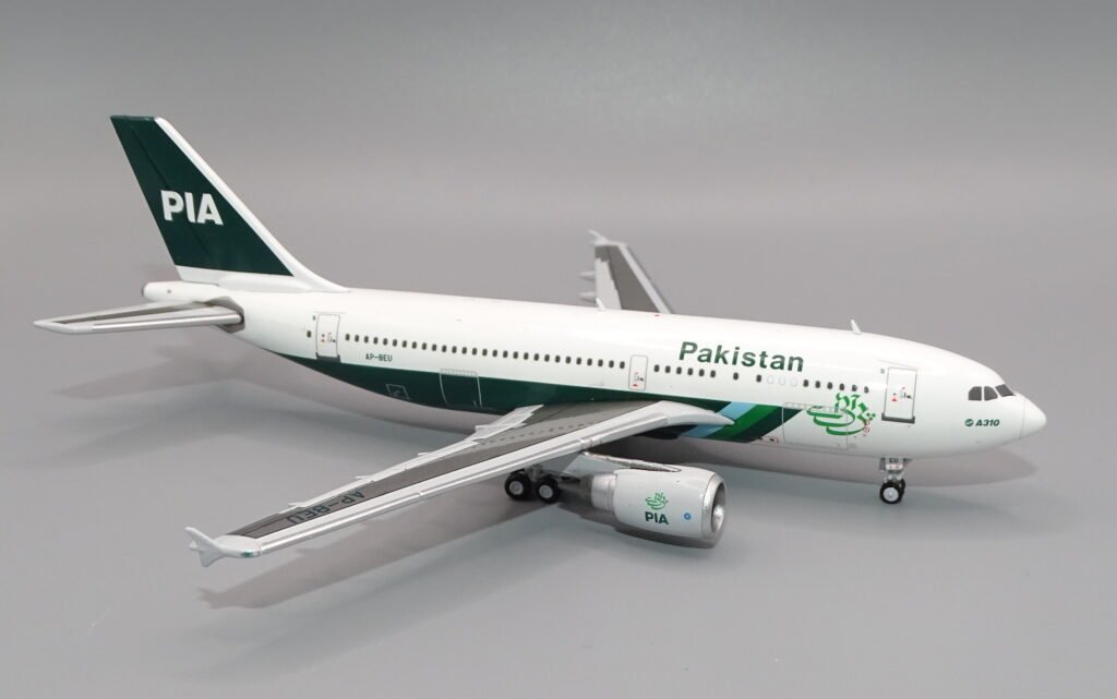 A310