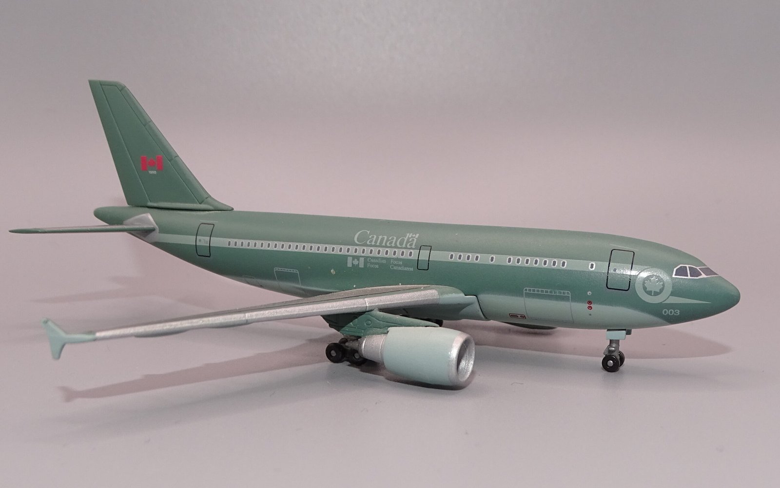 Dragon Wings Airbus A310 in 1:400 scale