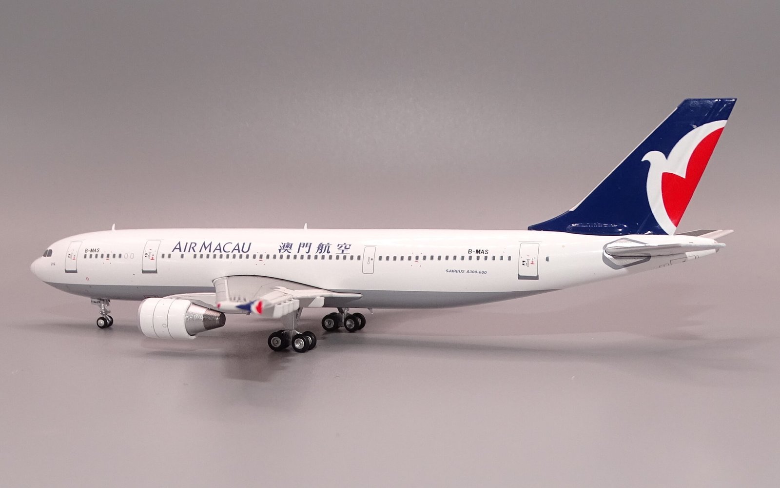 AIRMACAU_A300_B-MAS_31
