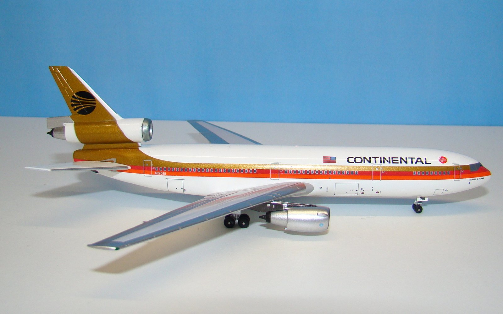 CO_DC10_07