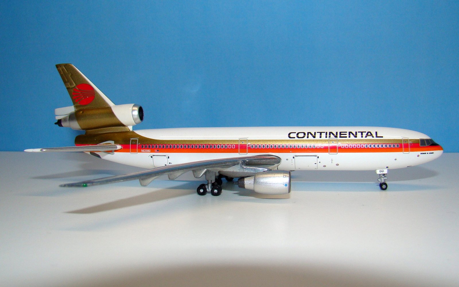 CO_DC10_15