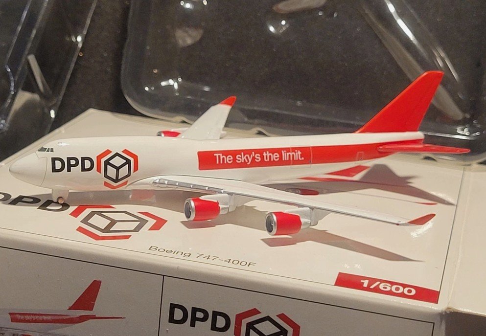 HERPA_DPD_B747-400_03