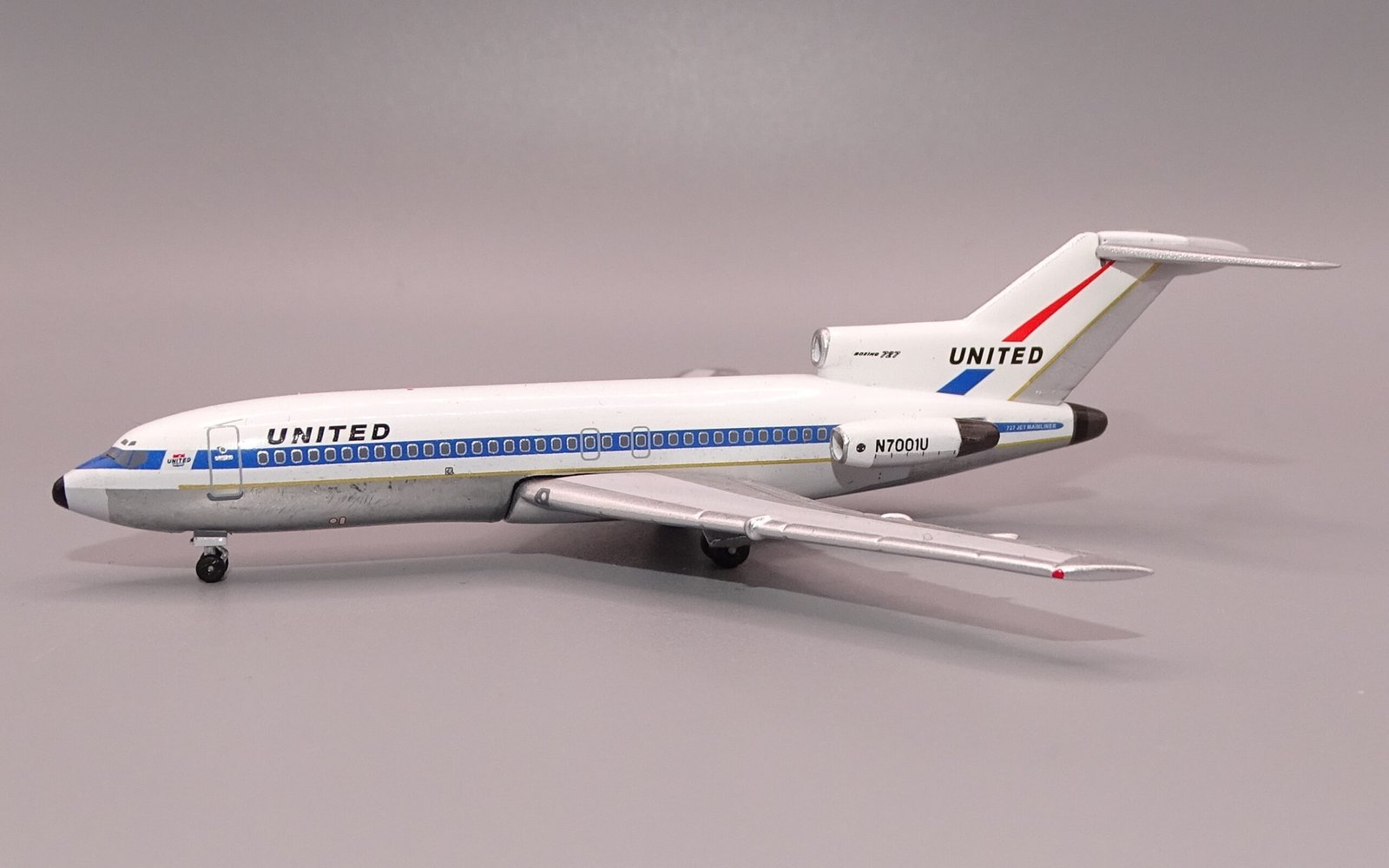 UA_727DEL_01