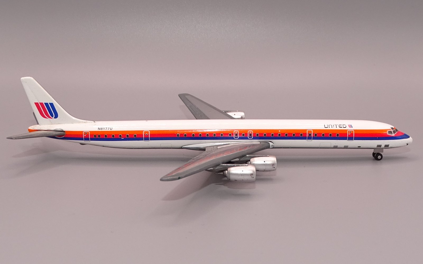 UA_DC-8-71_07