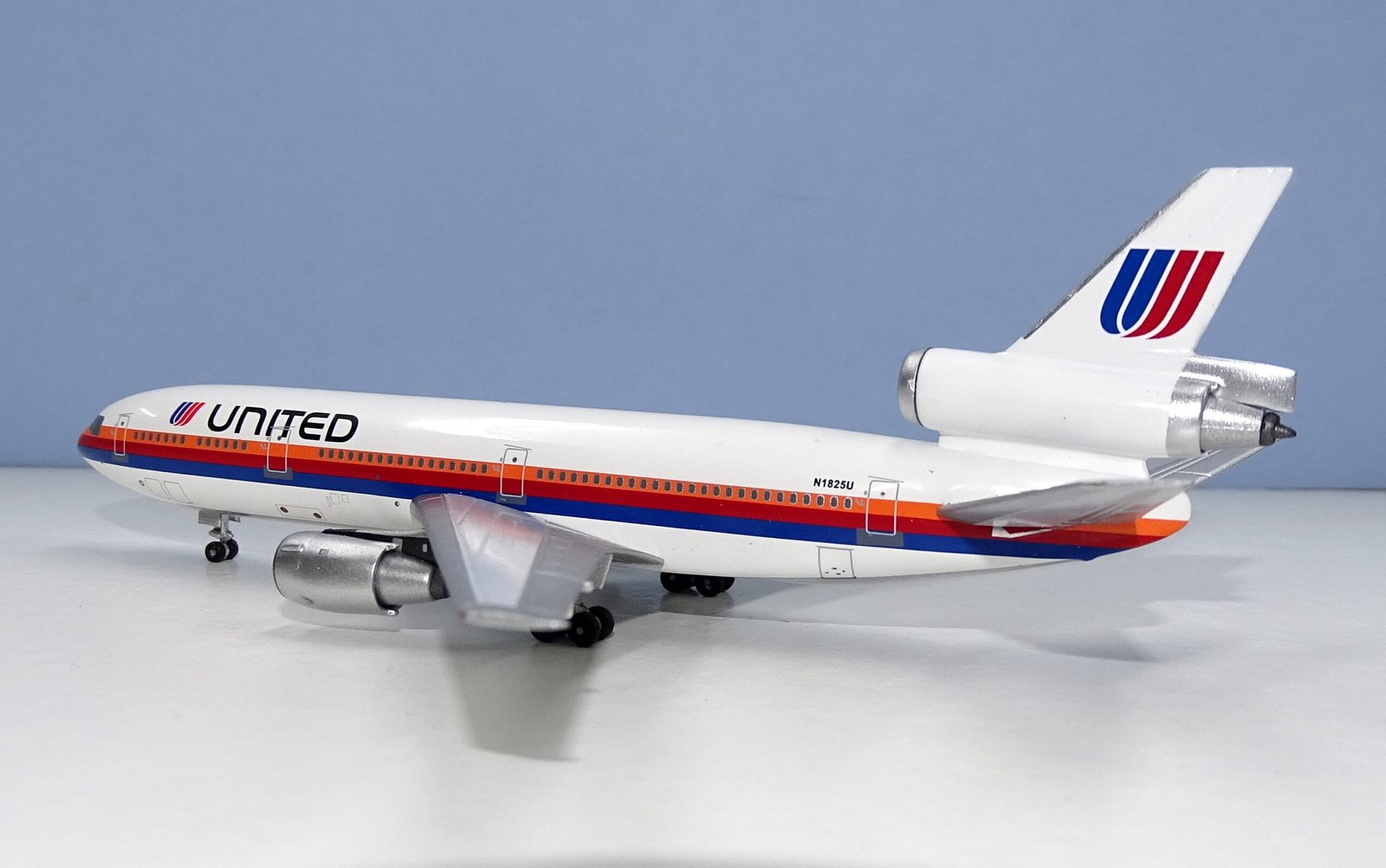 McDonnell Douglas DC-10 Moulds in 1:400 Scale - YESTERDAY'S AIRLINES
