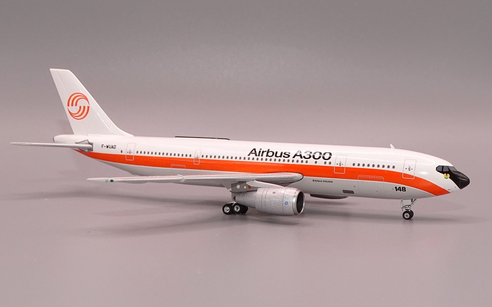 Airbus House Clrs | Airbus A300B2-103 | F-WUAD | Phoenix Models