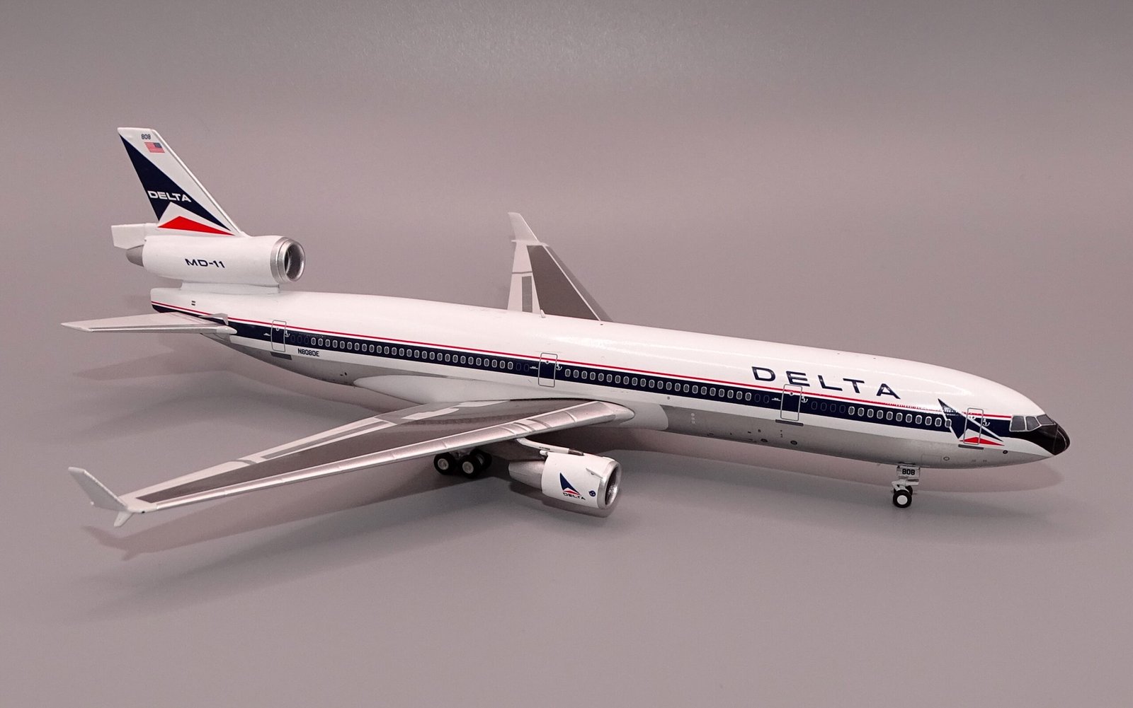 DL_MD11_N808DE_13