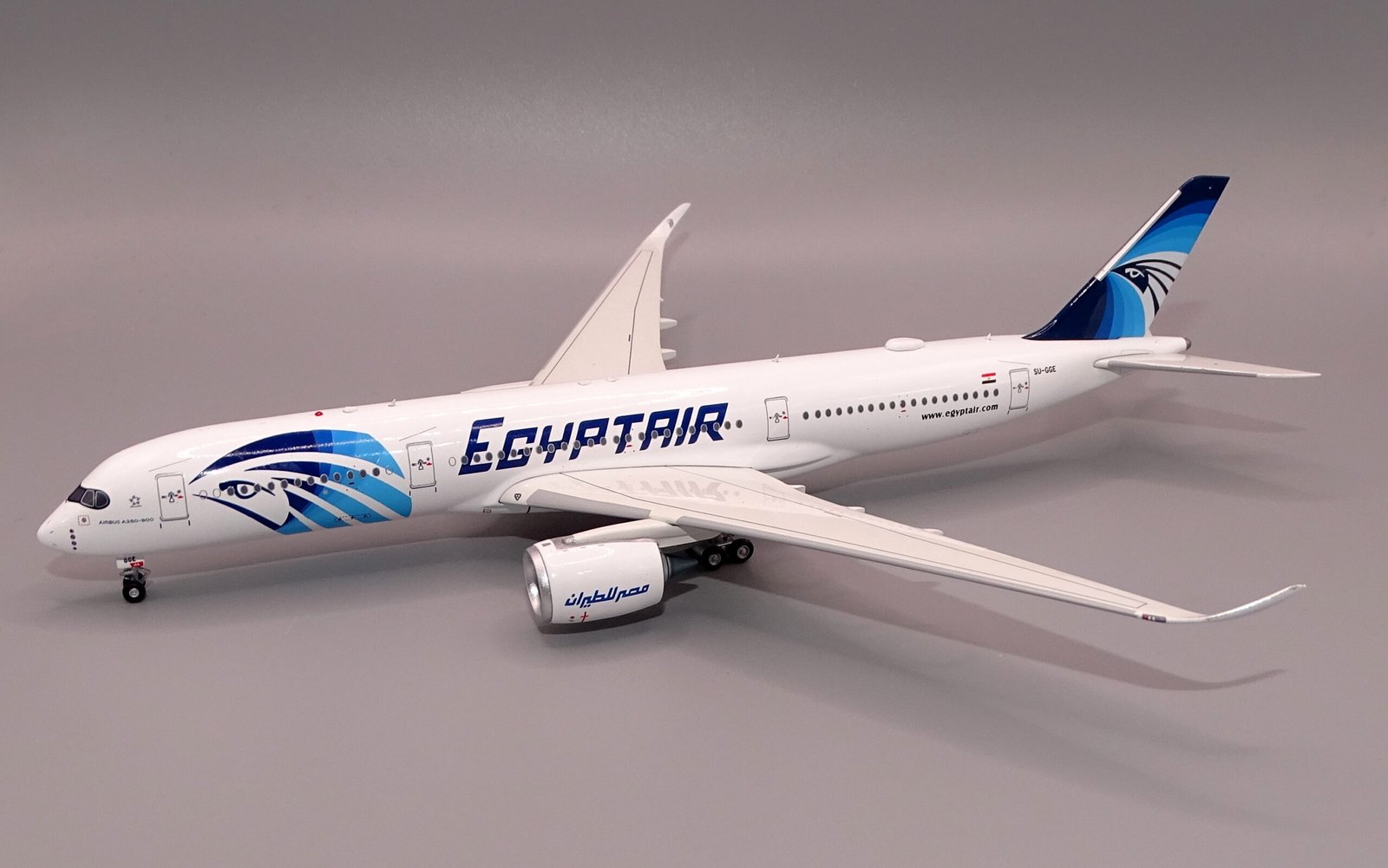 EGYPTAIR_A359_SU-GGE_01