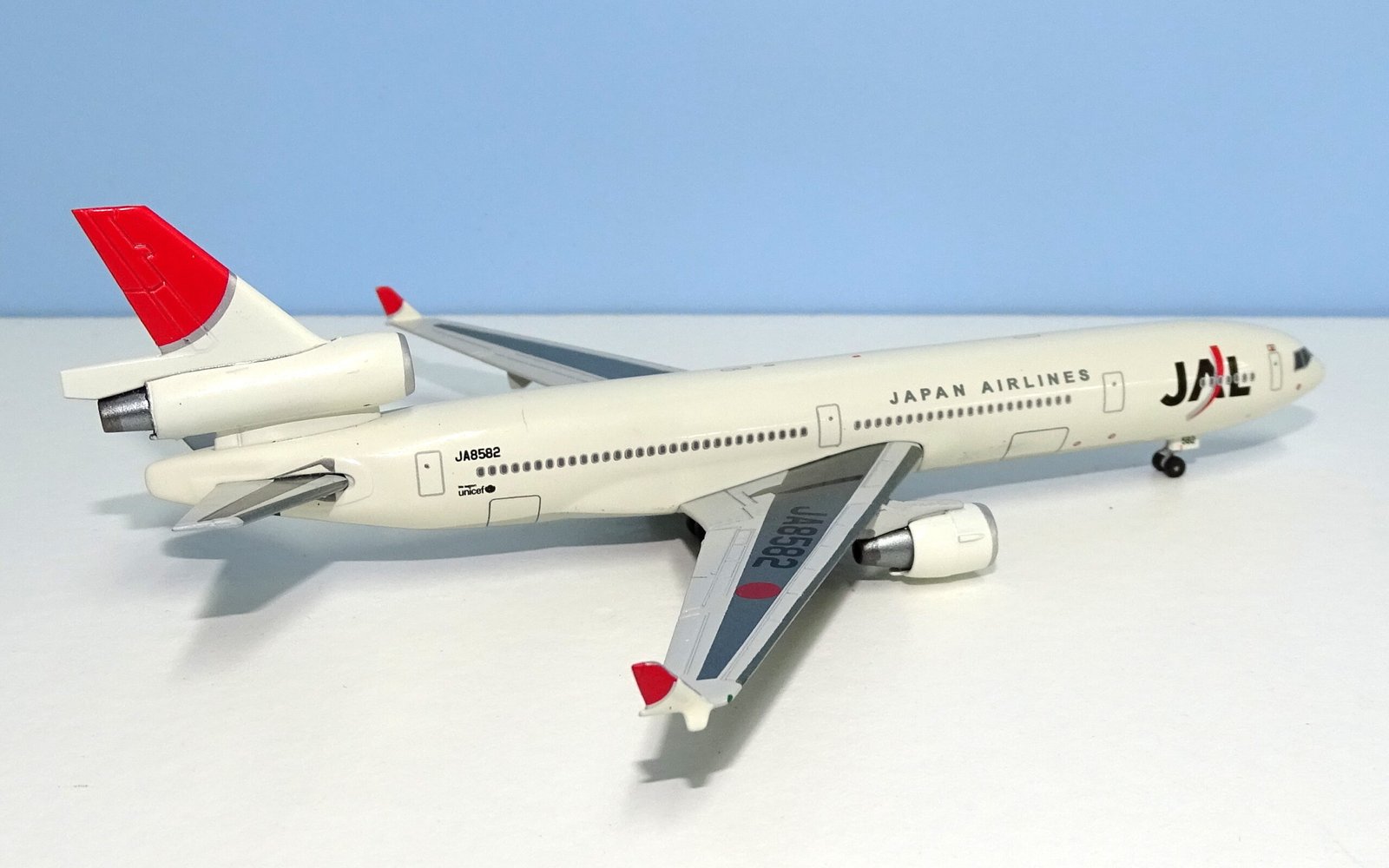 JAL_MD11_DEAG_08