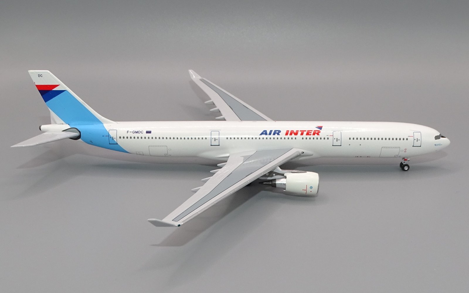 AIRINTER_A333_09