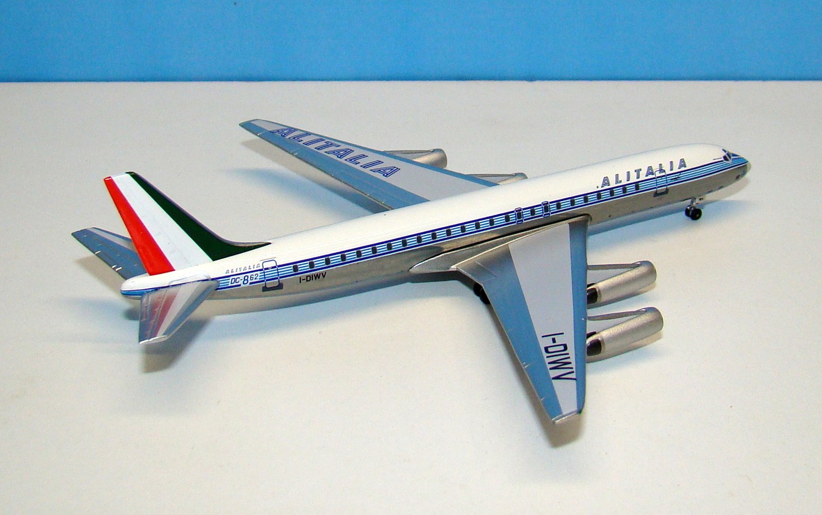 AZ_DC862_05