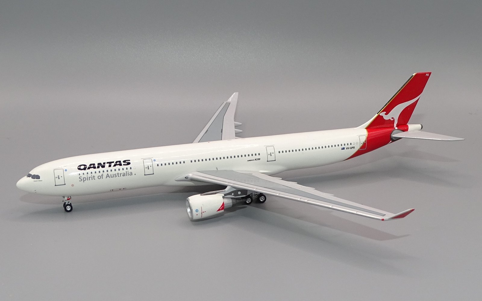 QF_A333_VH-QPB_01
