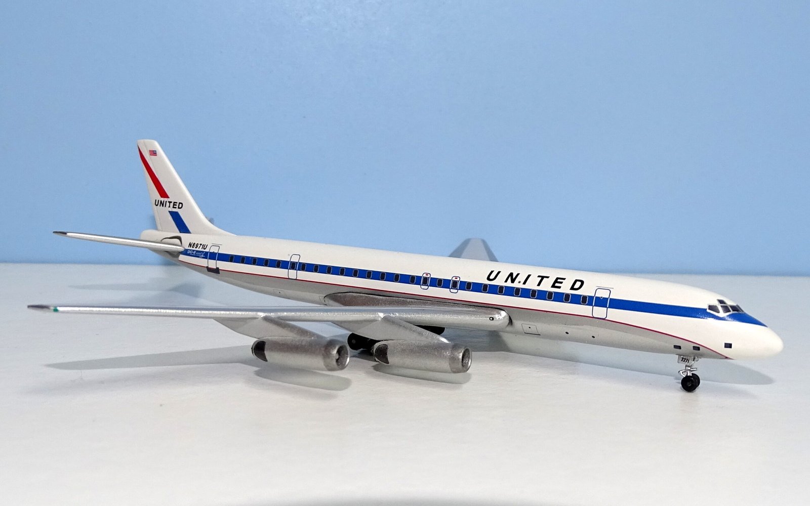 UA_DC862_27